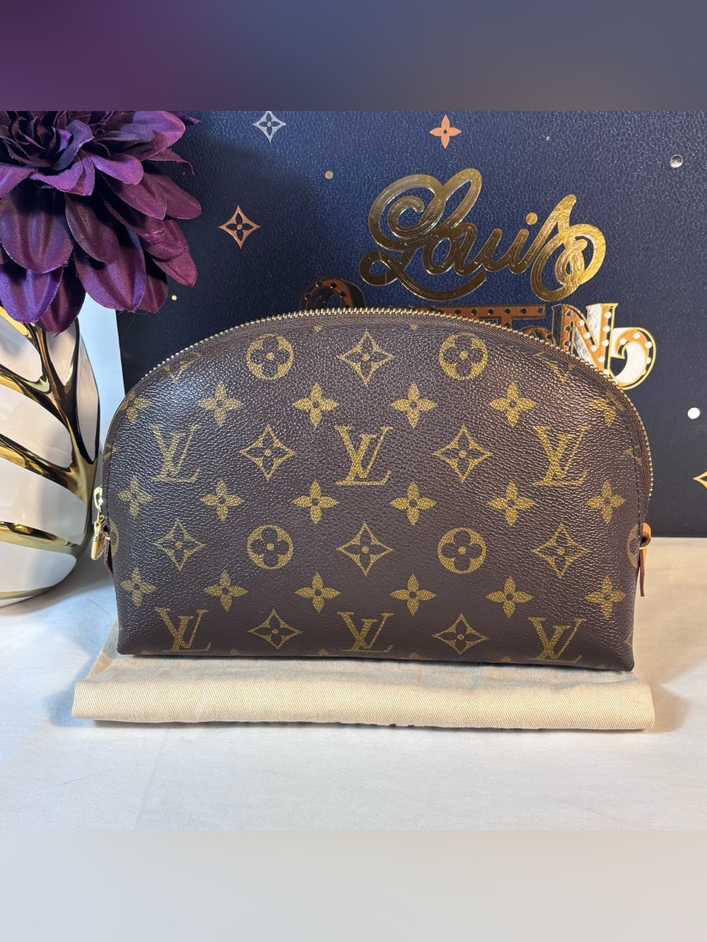 Louis Vuitton Cosmetic Pouch Mm